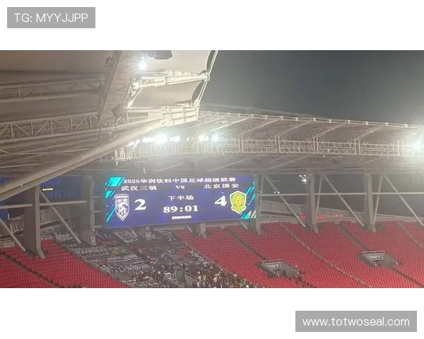 三镇控球率低迷国安射门效率高半场数据揭示比赛走势